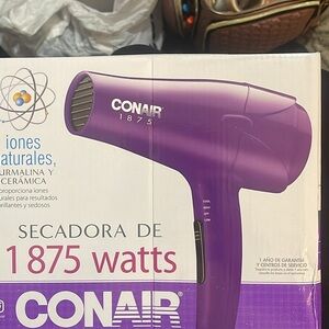 Purple Hair Dryer CONAIR 1875 WATTS POWERFUL VALENTINES DAY💜💜💜💕💕❤️gift